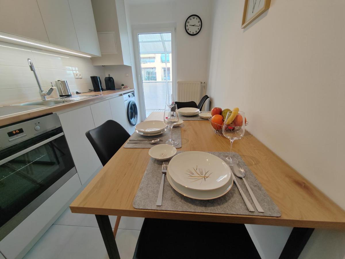 S15 Studio Apartment Free Parking Zagabria Esterno foto